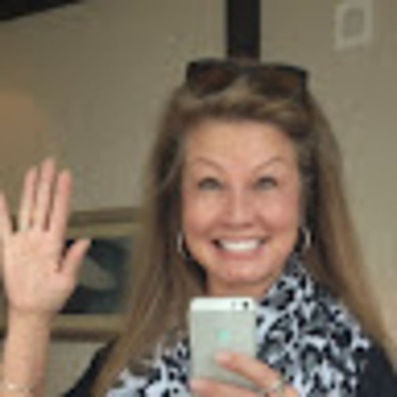 Meet your Posher, Susan - Picture 1 of 1